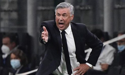 УЕФА требует от Карло Анчелотти сдать тренерский экзамен